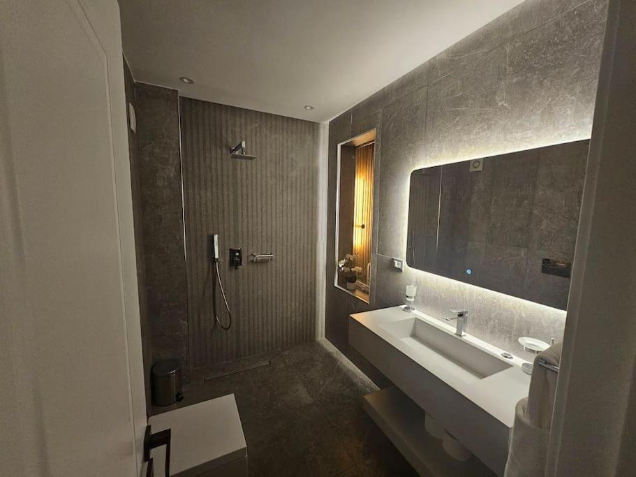 Blloku Suites, City Centre,Tirana Exterior foto